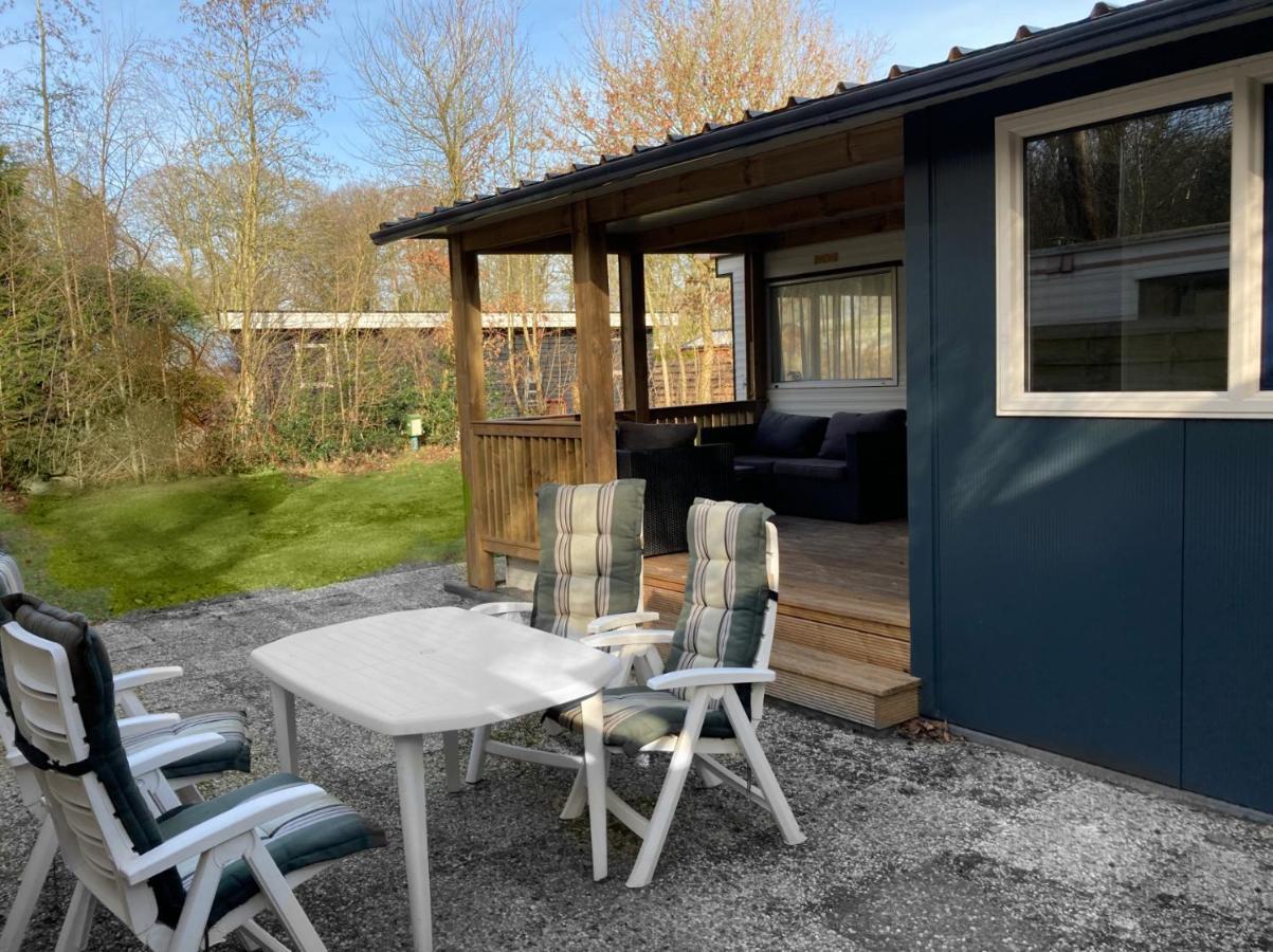 Chalet 'T Rijsterbos Op Camping Met Zwembad!别墅 外观 照片